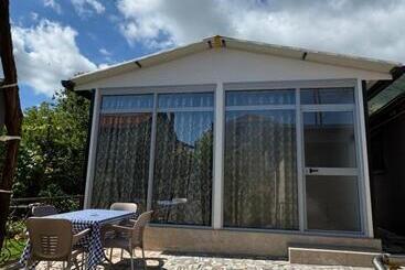 Pensionat Lake Bliss Cabins