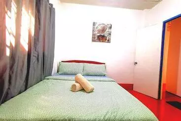 Stay N Save B&b