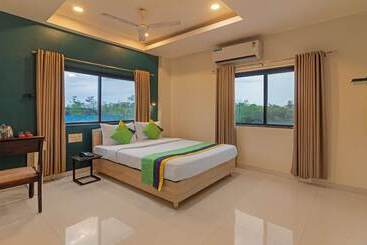 Hotell Treebo Tulip Comfort