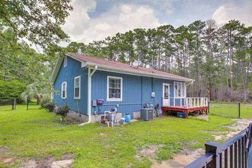 コテージ Charming Little River House < 7 Mi To Beach!