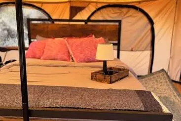 Vegas Glamping