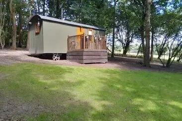 Gîte Rural Little Greenwood Shepherd Hut   Sleeps 2