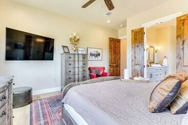 بيت ريفى Spacious & Elegant Goldthwaite Escape On 72 Acres!
