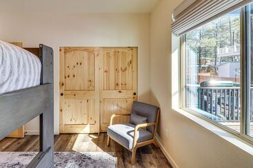 بيت ريفى Pinetop Lakes Country Club Cabin: Golf & Hike!