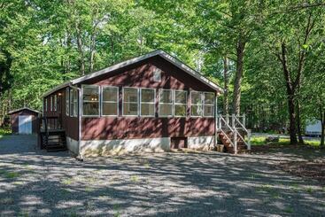 Vakantiehuisje Tomhickon By Avantstay Walk To Lake Firepit + Deck