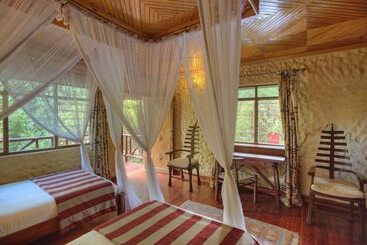 هتل Mara Leisure Camp