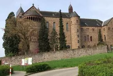 Rheinliebe Bistro Und Pension