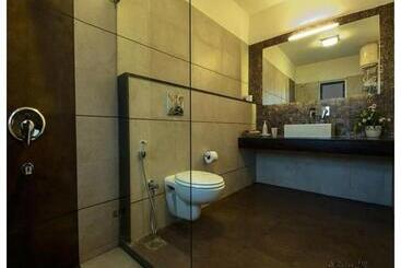 ベッドアンドブレックファースト Stays 42   Oleander Suites Coorg