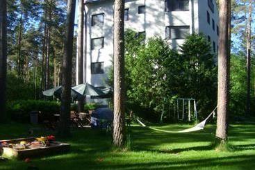 בית מלון כפרי Li Mäntylinna