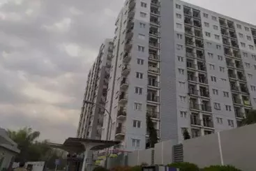 Otel Oyo 94106 Kitarooms Property