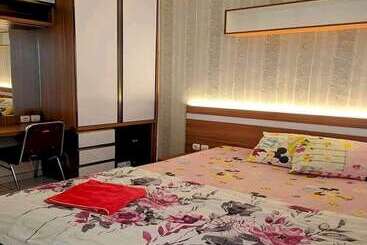 فندق Oyo 94106 Kitarooms Property