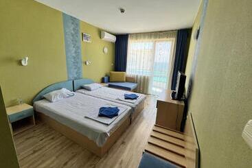 Family Hotel Delfina