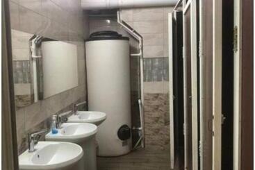 Alberg хостел хан