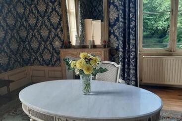 ベッドアンドブレックファースト Château De Beauchamp En Sarthe