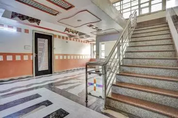 Oyo Hotel Shree Goverdhan Palace