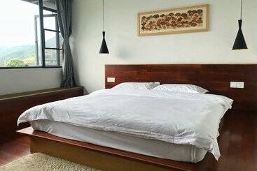 Hostel Travelling With Hotel Long Ji Ping An