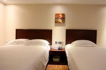 فندق Greentree Inn Jiangxi Shangrao Wuyuan Bus Station Tang Village Express
