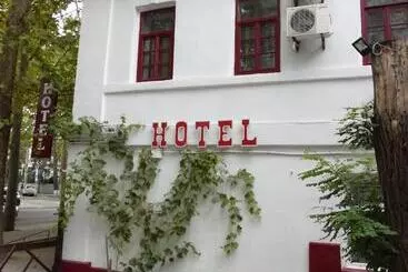 Hotel Na Admirala Makarova