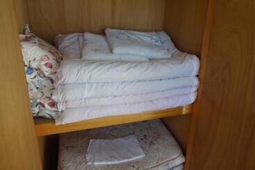 酒店 Pension Orange Box