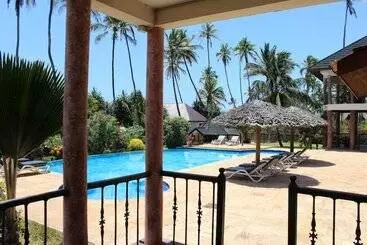 Hotel Zawadi Beach Villas
