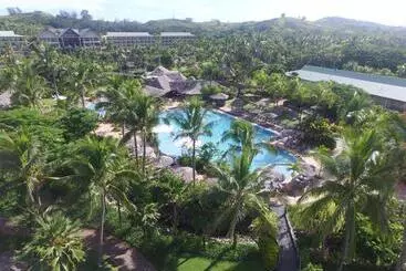 Outrigger Fiji Beach Resort