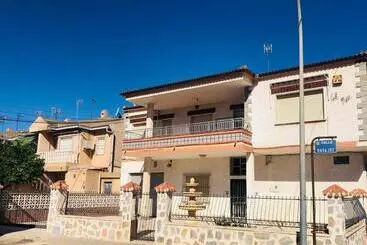 تختخواب و صبحانه Chalet Solmar