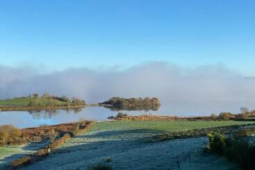 Bed and Breakfast Darkley Lodge   Lakeview Spa