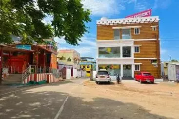 Hôtel Capsule Selvi Residency