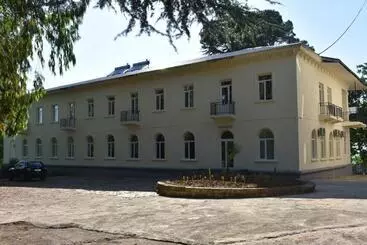 هتل Megobroba