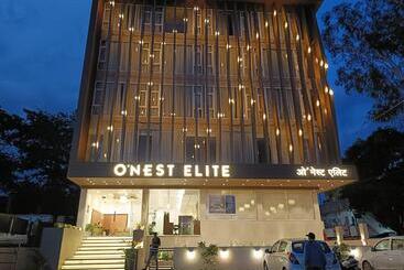 호텔 O Nest Elite