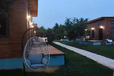Pensionat Orange Bungalow Evleri