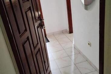 پانسیون Fine Holidays