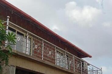 Resort Mountain View Farm & Camping Pali