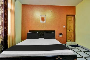 Otel O Pole Star Regency