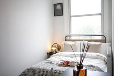 Fortunae City Center Ensuite Apartments