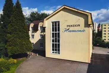 Majatalo Penzion Harmonie Chodov