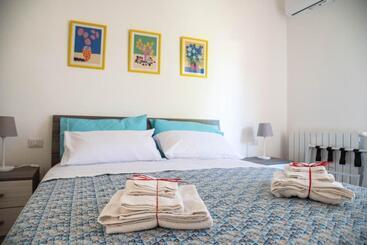 פנסיון Koinè Comfort Rooms