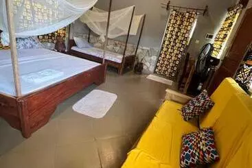 تختخواب و صبحانه Gîte Chez Noël