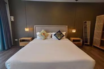 Aparthotel Duplex Rooms Pool View At Thalay Cha Am