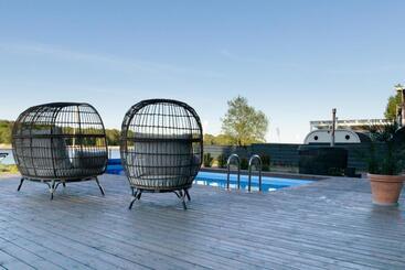 پانسیون Villa Sirena Apartments