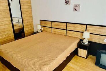 شقة فندقية Aпартаменти мини в бей вю