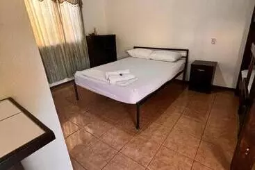 Aamiaismajoitus (B&B) Cabinas Playa Bandera