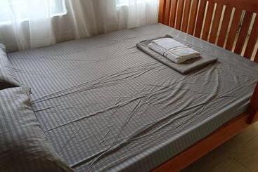 Pensionat 40  Tv Karen  House Tagaytay