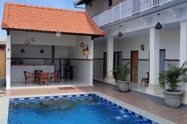 Pensjonat Pondok 2900