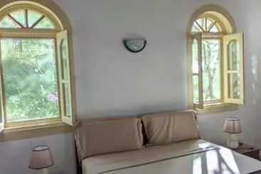 تختخواب و صبحانه Torre Sabina