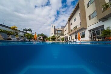 Hotel The Palms By Eagles