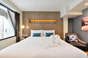 Bedever Boutique Bangkok Hotel   Bts Phra Khanong