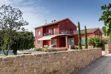 Hotel Boutique Ca L Agustina