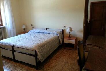 Bad & Breakfast La Siepe