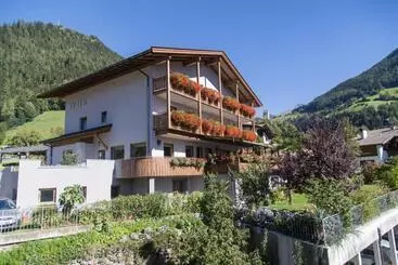 Hotelli Gasthof Peter